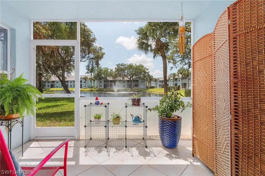 157 Wading Bird Circle E Naples FL 34110