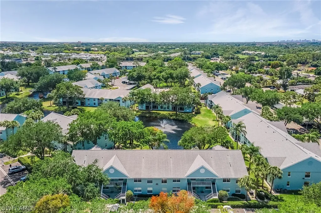 157 Wading Bird Circle E Naples FL 34110