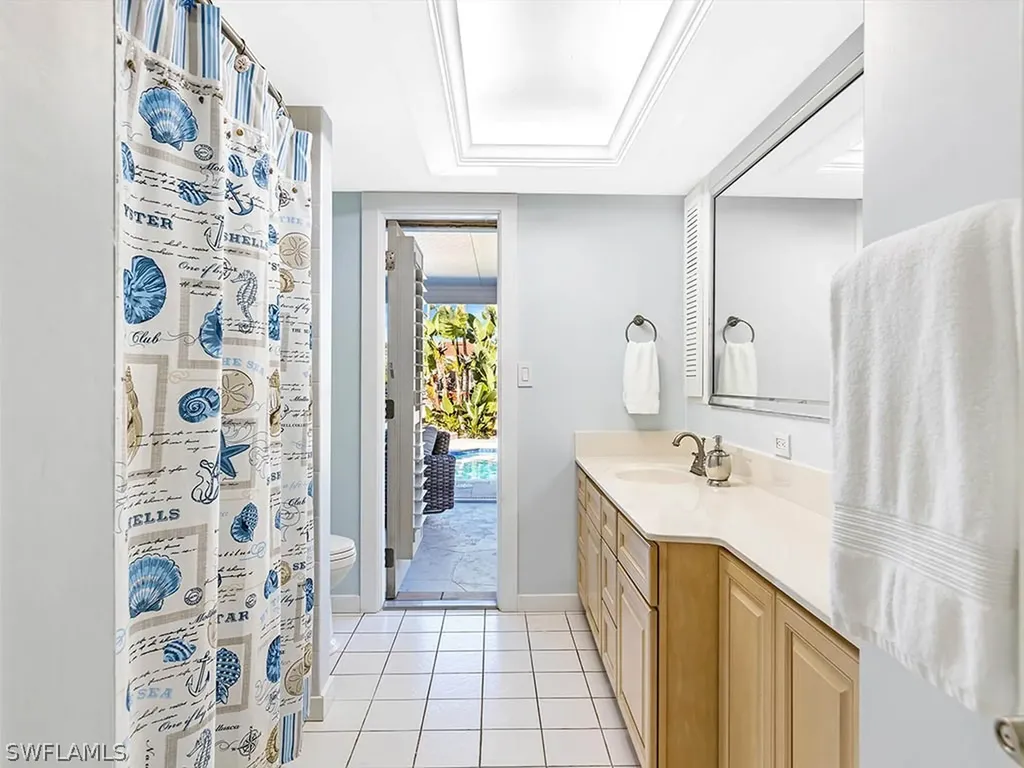 746 Windlass Way Sanibel FL 33957
