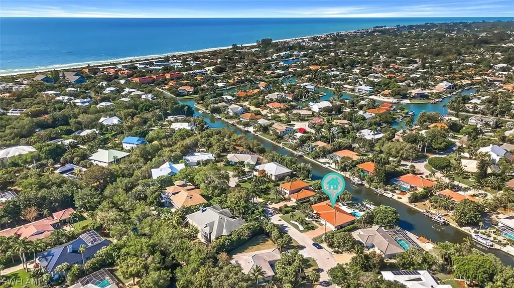 746 Windlass Way Sanibel FL 33957