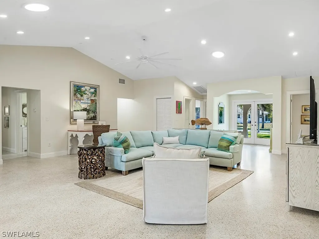 746 Windlass Way Sanibel FL 33957