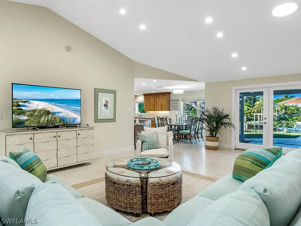 746 Windlass Way Sanibel FL 33957