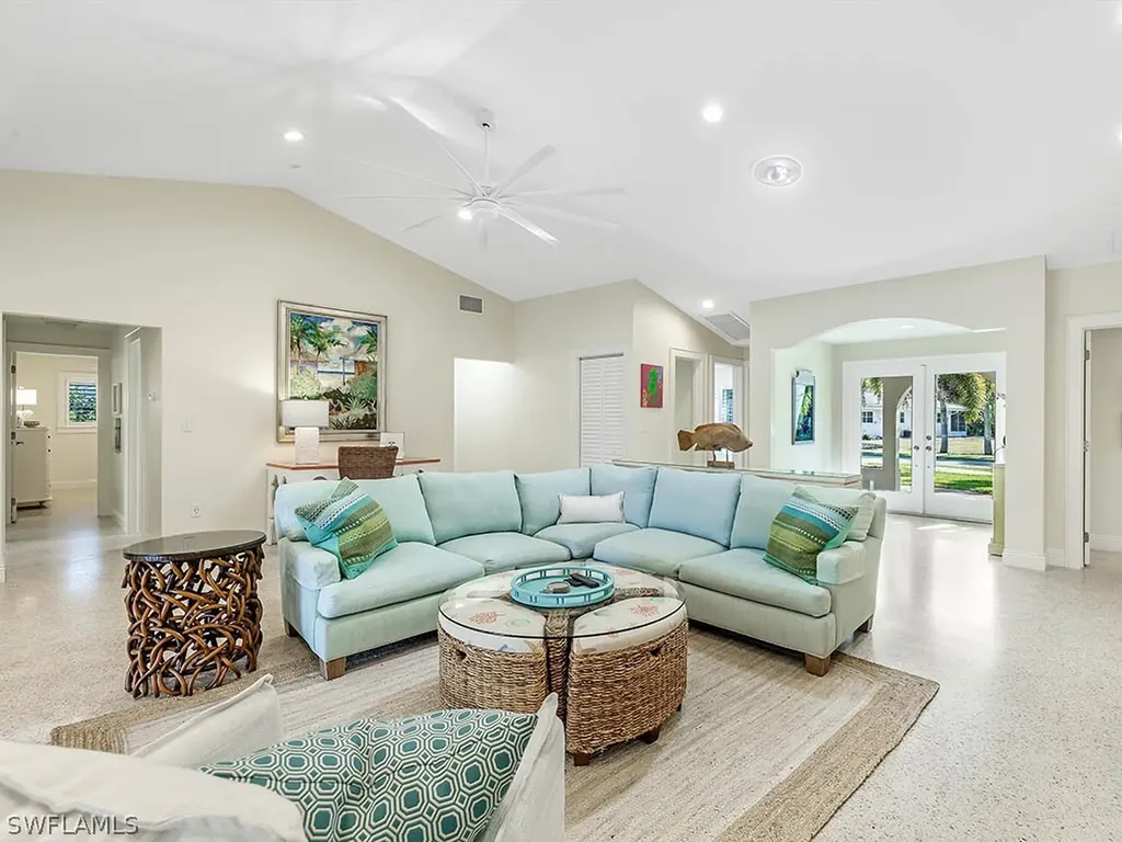 746 Windlass Way Sanibel FL 33957