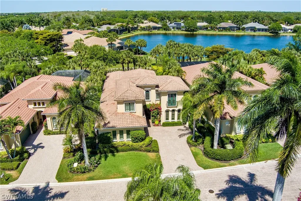9815 Bay Meadow Estero FL 34135