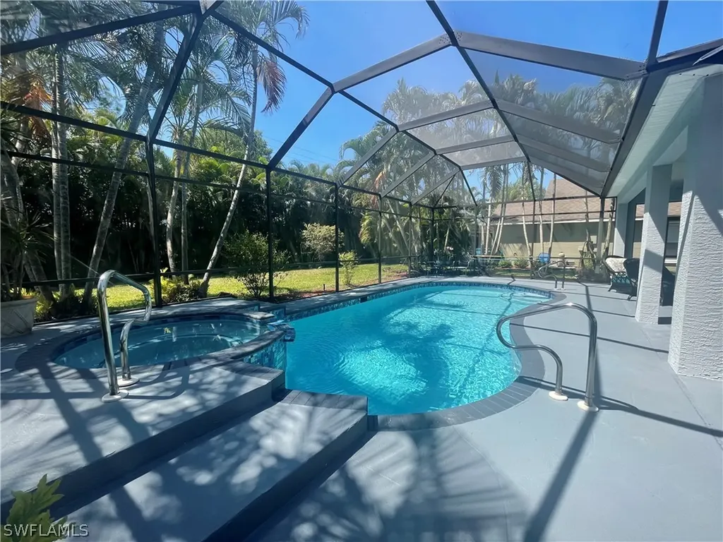 9020 Pittsburgh Boulevard Fort Myers FL 33967