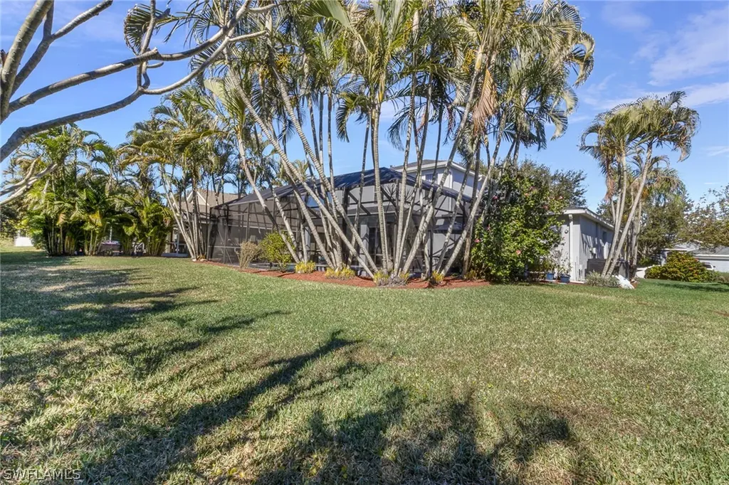 9020 Pittsburgh Boulevard Fort Myers FL 33967
