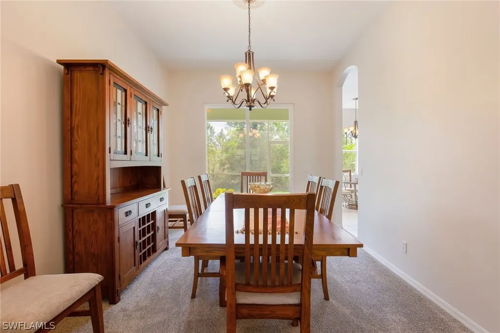 3720 35th Avenue NE Naples FL 34120