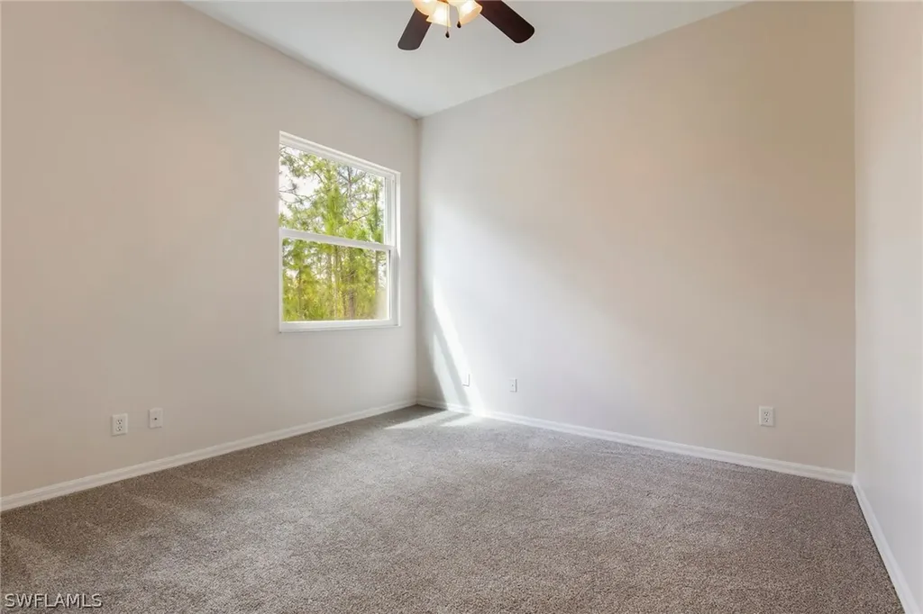 3720 35th Avenue NE Naples FL 34120