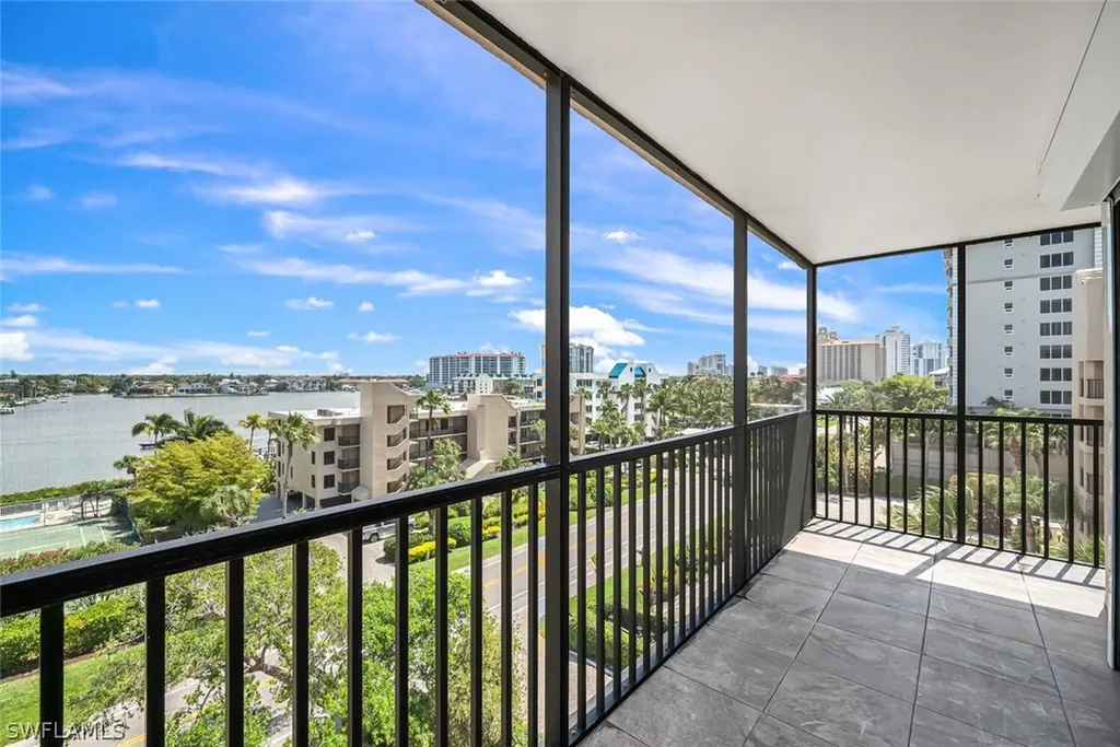 9375 Gulf Shore Drive Naples FL 34108