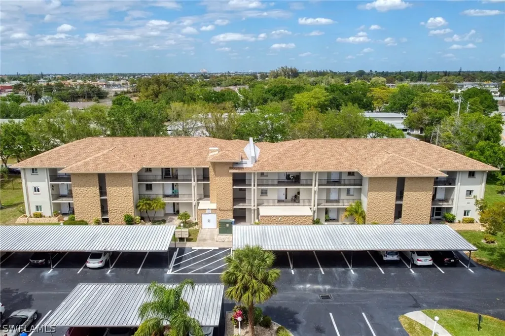 Fort Myers FL, 2100 Barkeley Lane, Unit 12