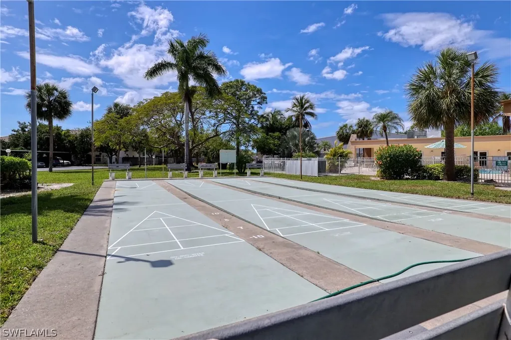 2100 Barkeley Lane Fort Myers FL 33907