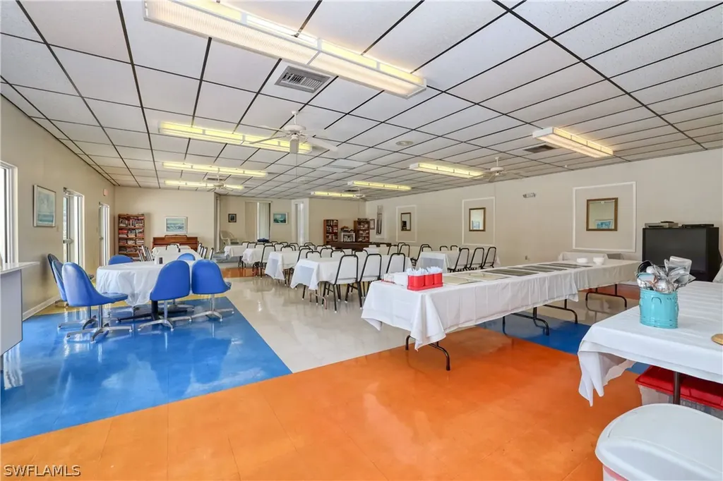 2100 Barkeley Lane Fort Myers FL 33907