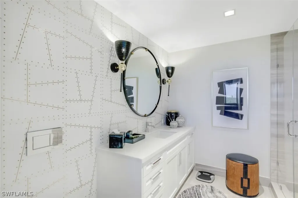 6897 Grenadier Boulevard Naples FL 34108