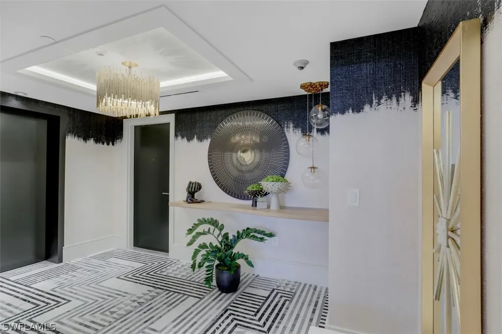 6897 Grenadier Boulevard Naples FL 34108