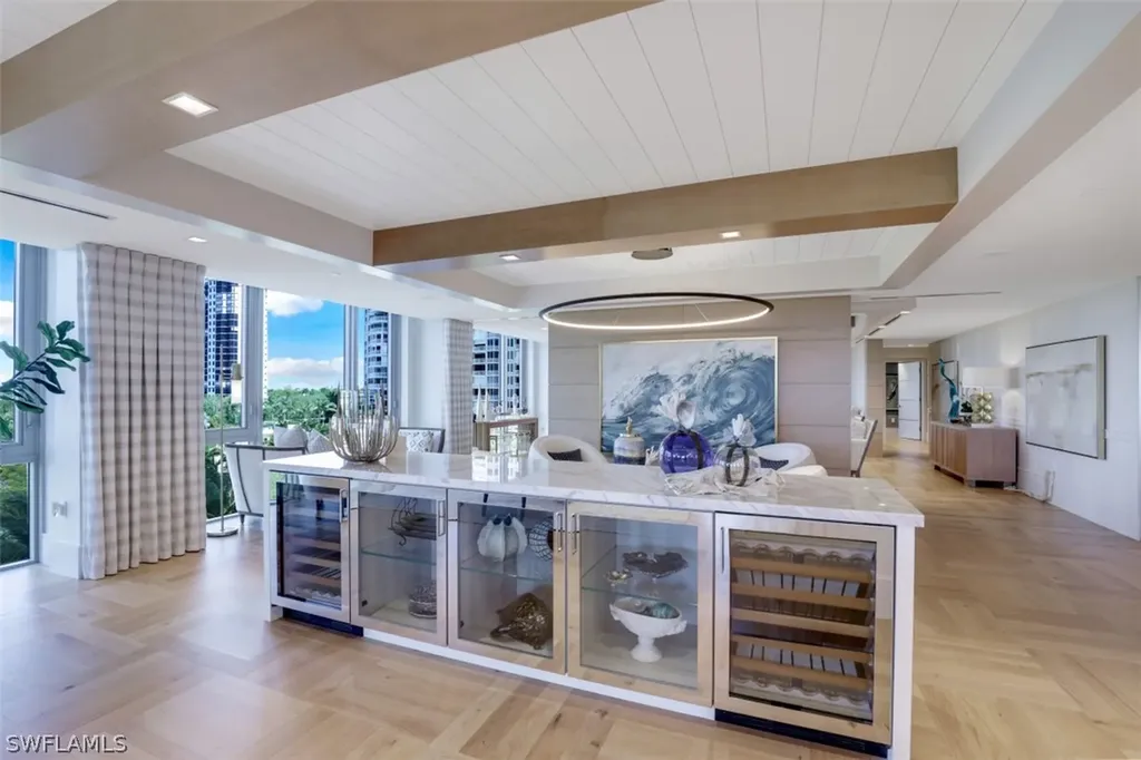 6897 Grenadier Boulevard Naples FL 34108