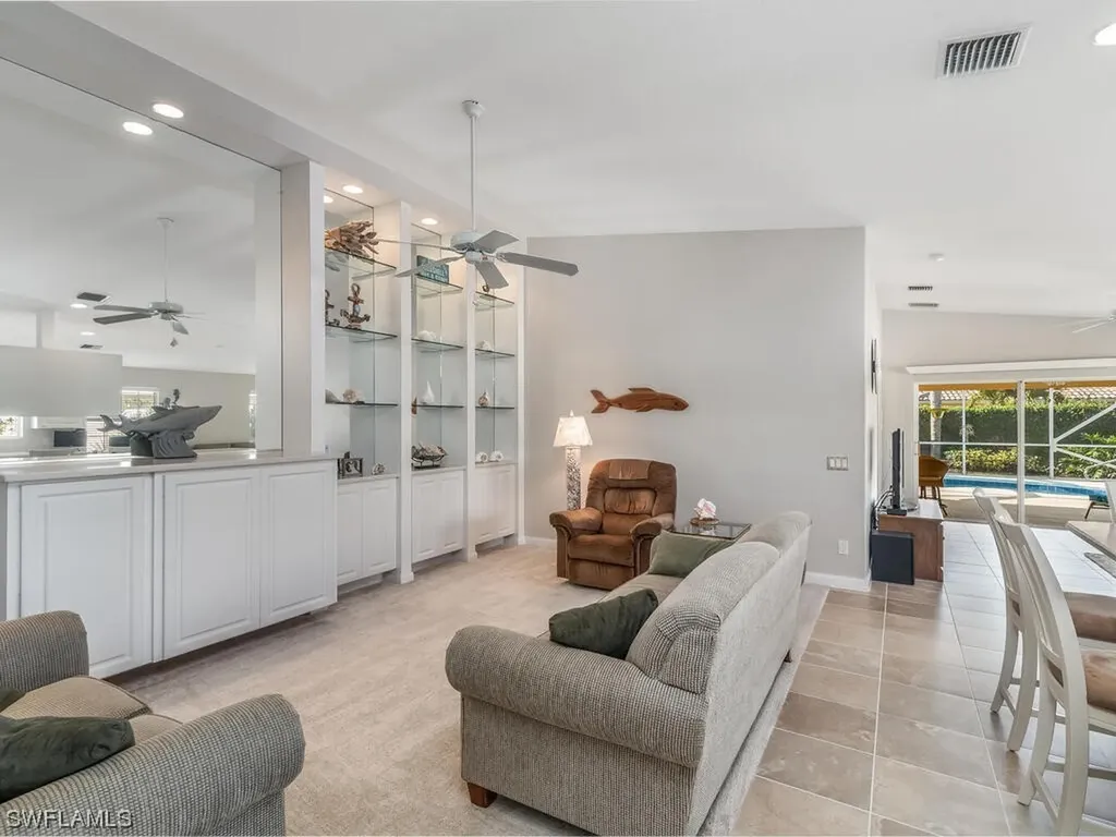 8132 Xenia Lane Naples FL 34114