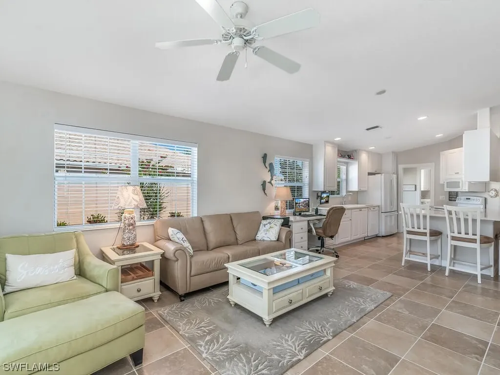 8132 Xenia Lane Naples FL 34114