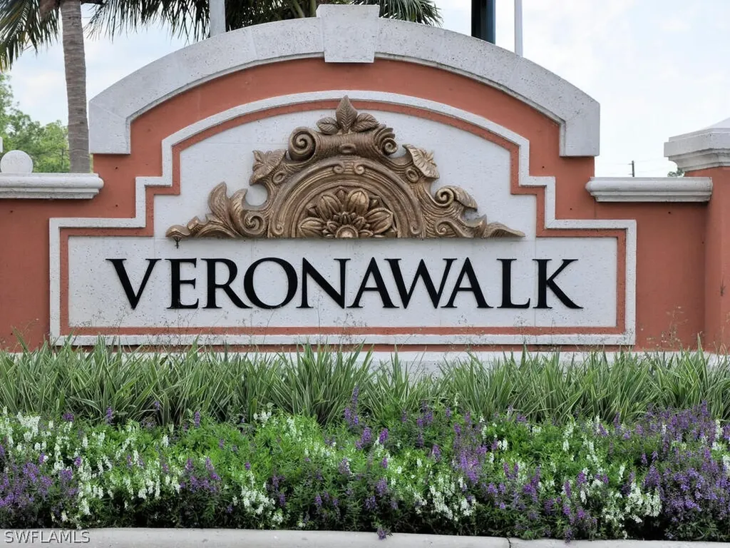 8132 Xenia Lane Naples FL 34114