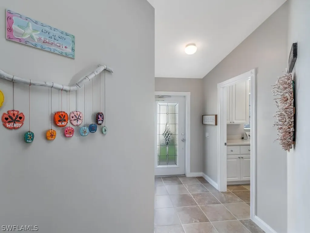 8132 Xenia Lane Naples FL 34114