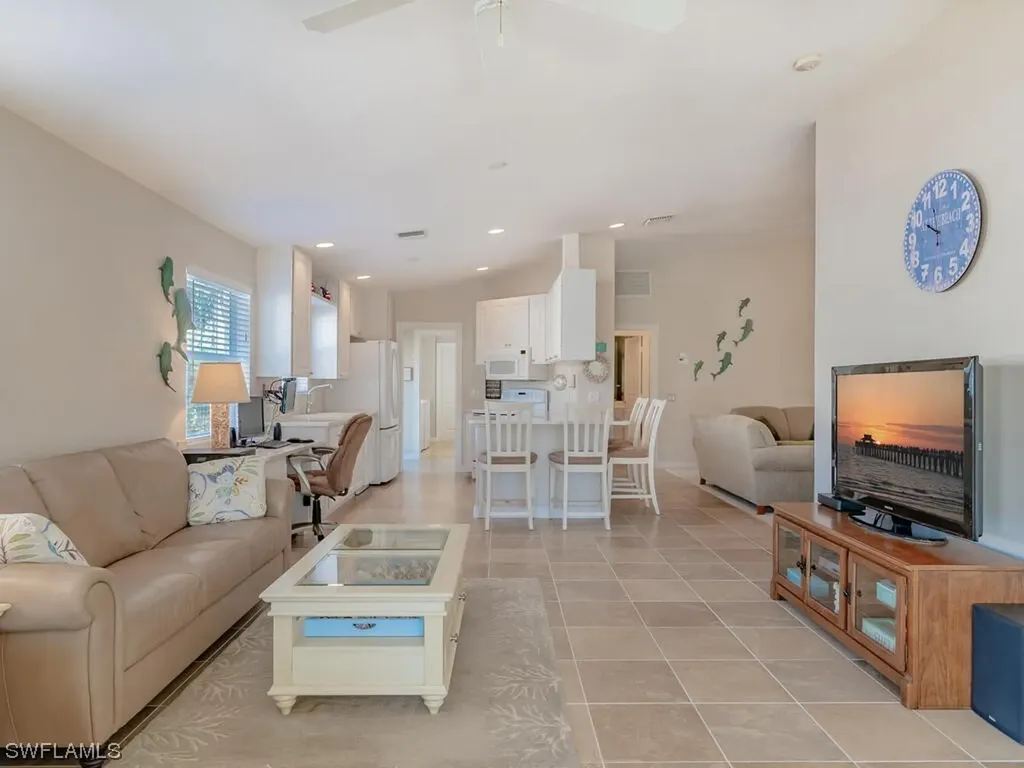 8132 Xenia Lane Naples FL 34114