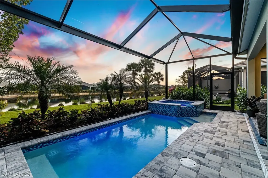 5674 Elbow Avenue Naples FL 34113
