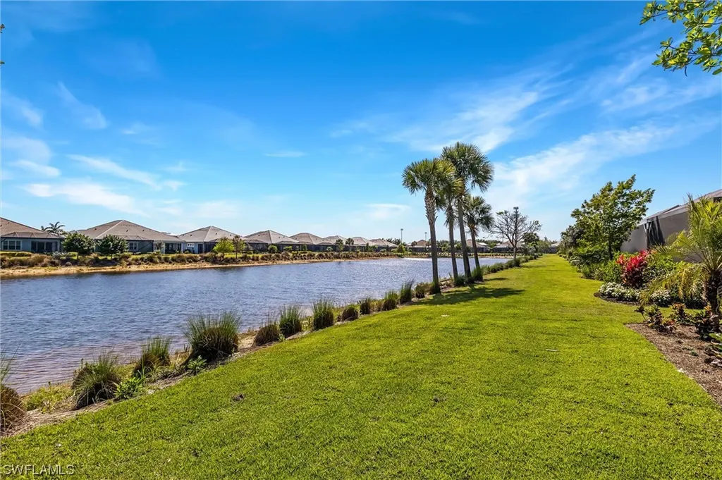 5674 Elbow Avenue Naples FL 34113