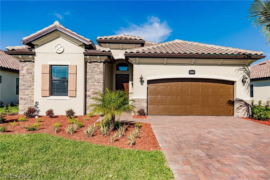 28016 Foxrock Court Bonita Springs FL 34135