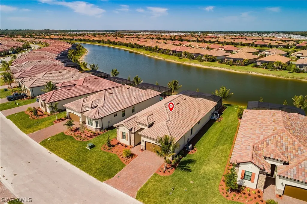 28016 Foxrock Court Bonita Springs FL 34135