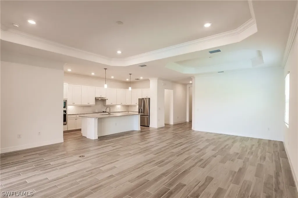 28016 Foxrock Court Bonita Springs FL 34135