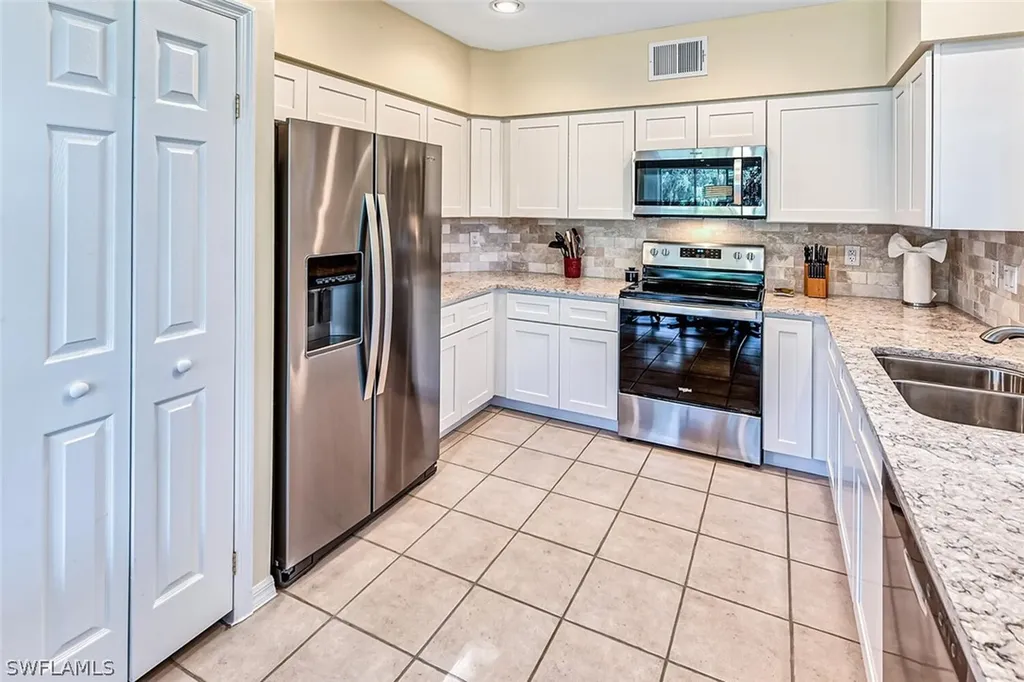 2264 Ashton Oaks Lane Naples FL 34109