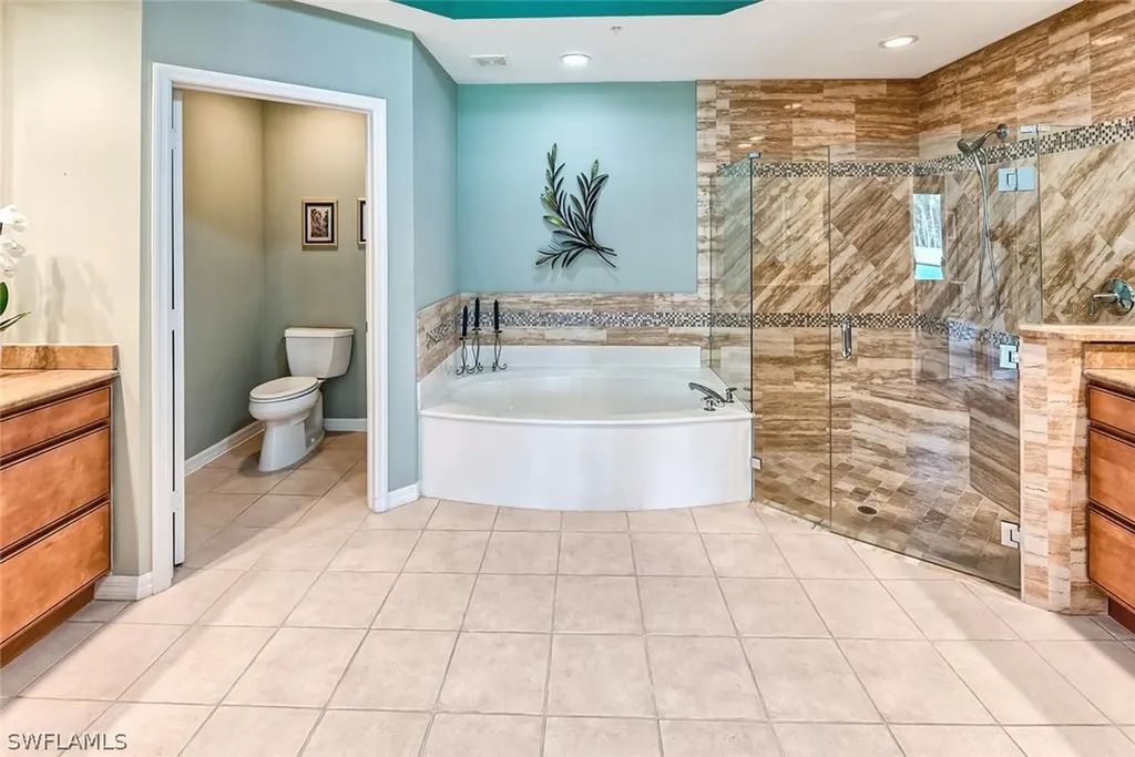 2264 Ashton Oaks Lane Naples FL 34109
