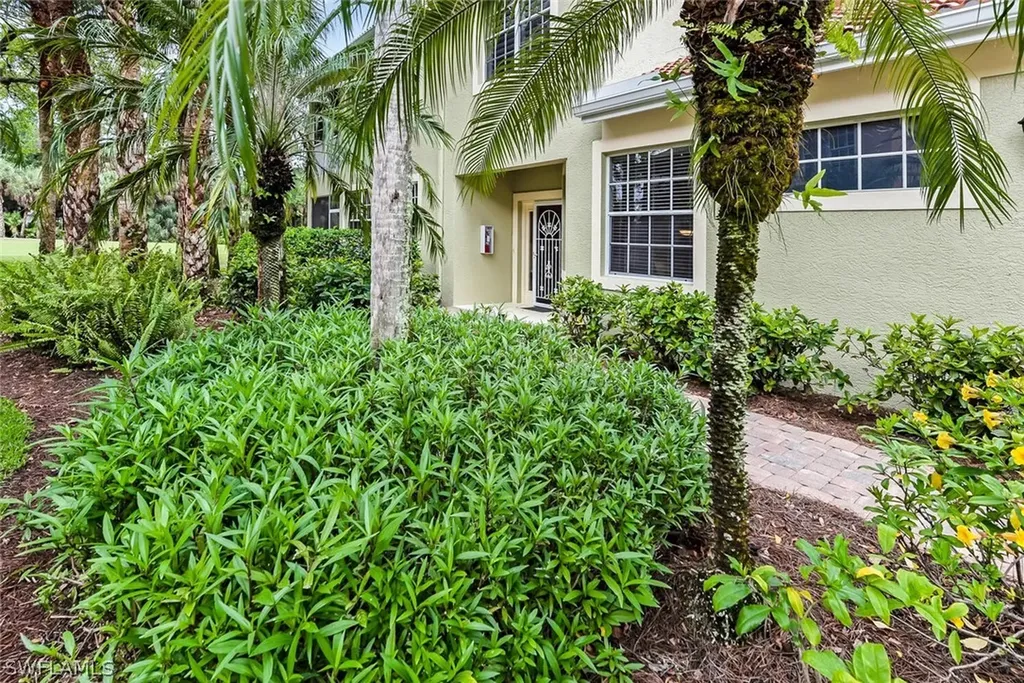 2264 Ashton Oaks Lane Naples FL 34109