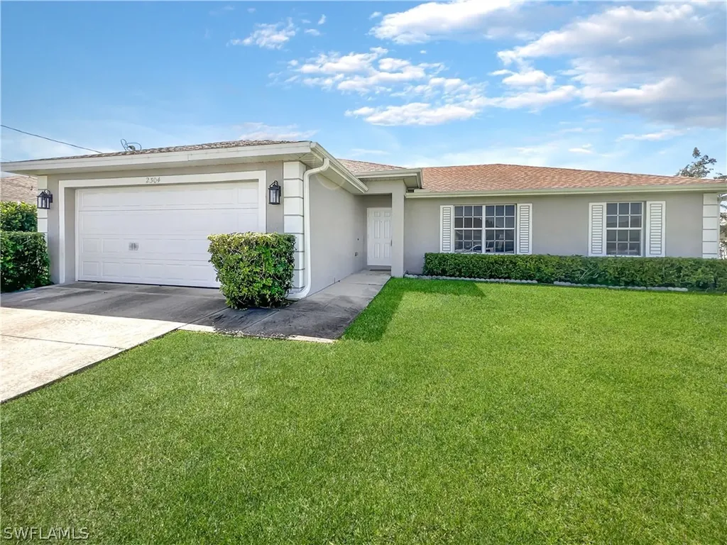 2304 NW 8th Place Cape Coral FL 33993
