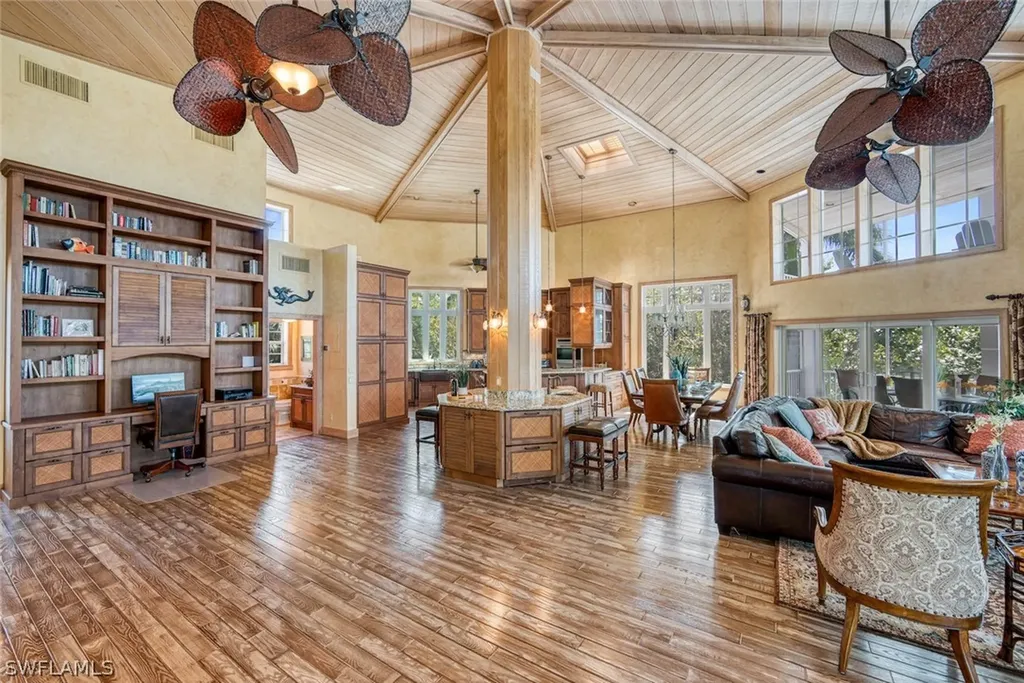 2451 Blind Pass Court Sanibel FL 33957