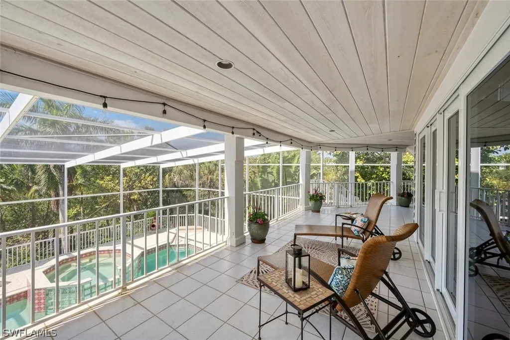 2451 Blind Pass Court Sanibel FL 33957