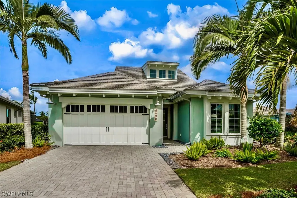 6490 Warwick Avenue Naples FL 34113