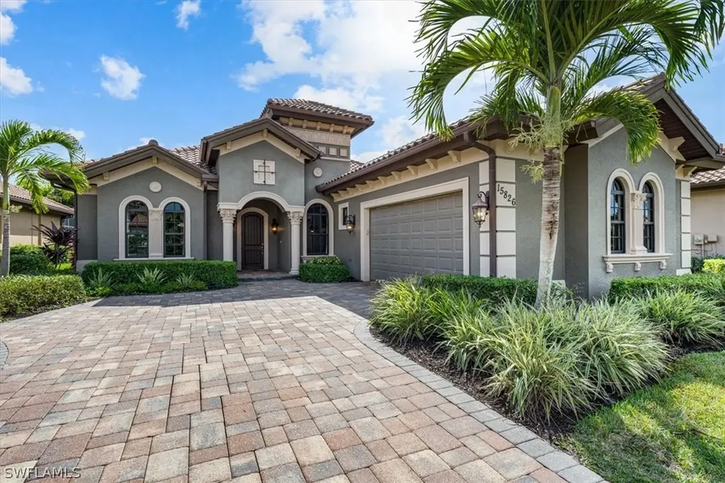 15826 Secoya Reserve Circle Naples FL 34110