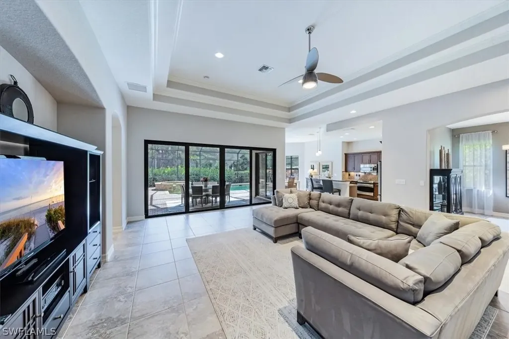 15826 Secoya Reserve Circle Naples FL 34110
