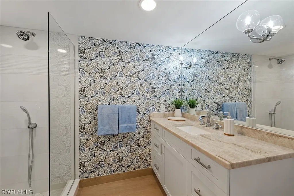 4041 Gulf Shore Boulevard N Naples FL 34103
