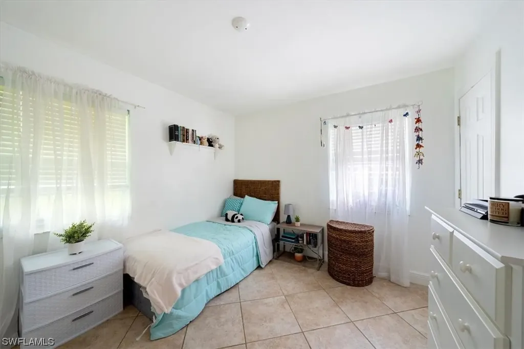 5160 Teak Wood Drive Naples FL 34119