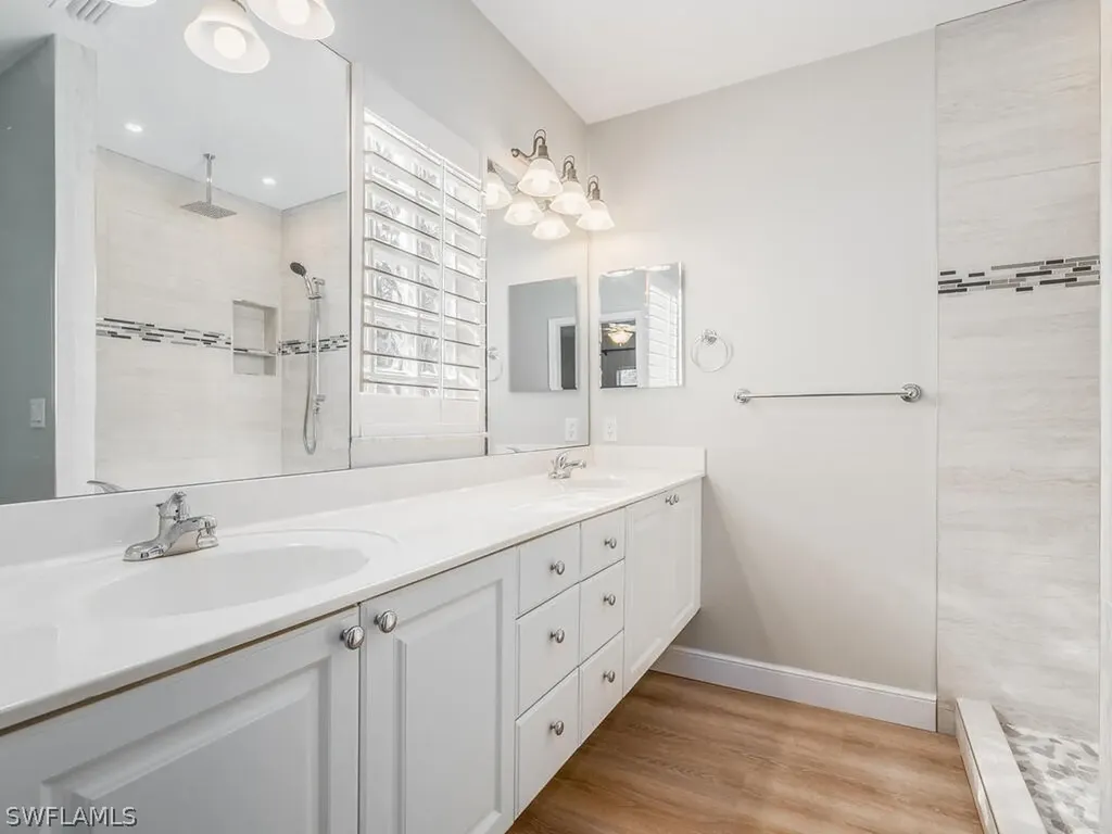 3690 Weymouth Circle Naples FL 34112
