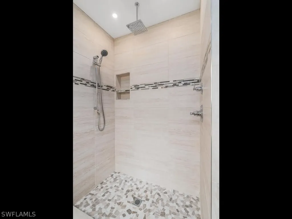3690 Weymouth Circle Naples FL 34112