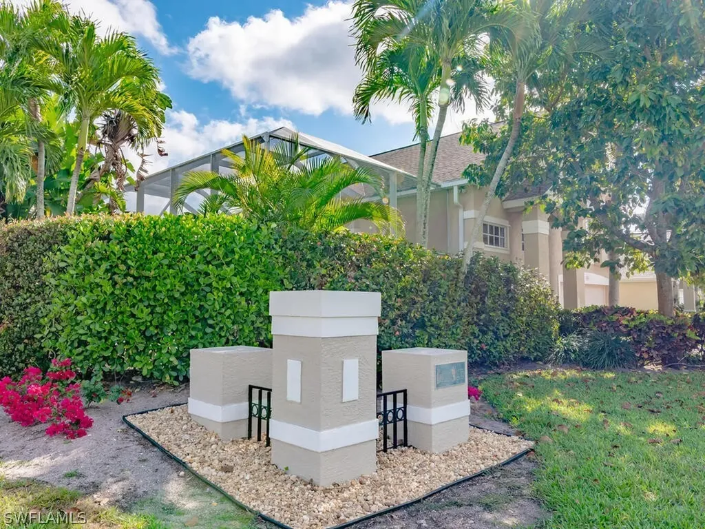 3690 Weymouth Circle Naples FL 34112