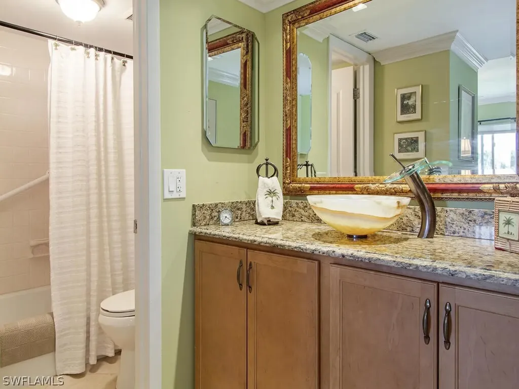 111 Penny Lane Naples FL 34112
