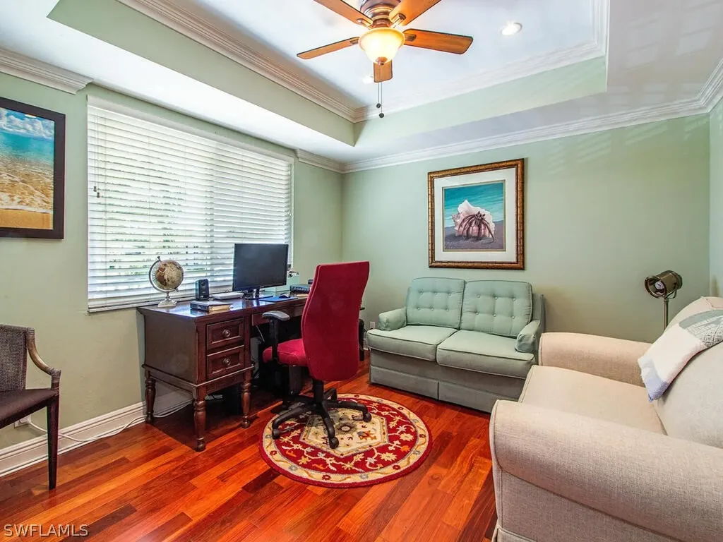 111 Penny Lane Naples FL 34112