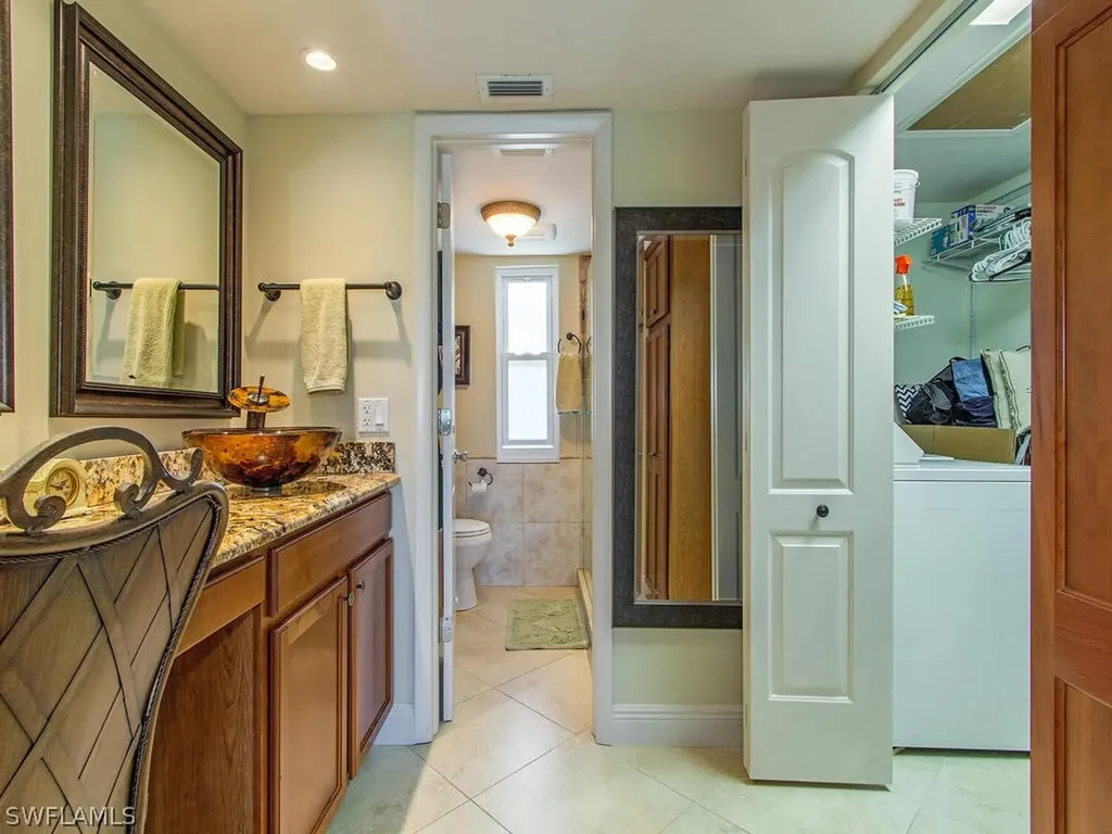 111 Penny Lane Naples FL 34112