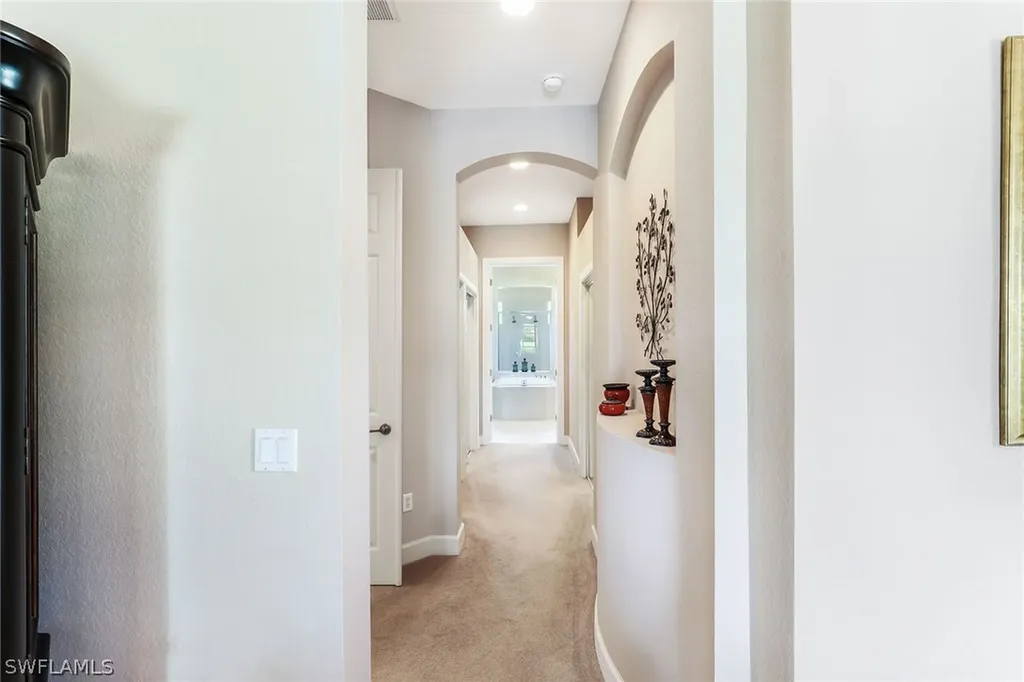 9016 Maverick Court Naples FL 34113