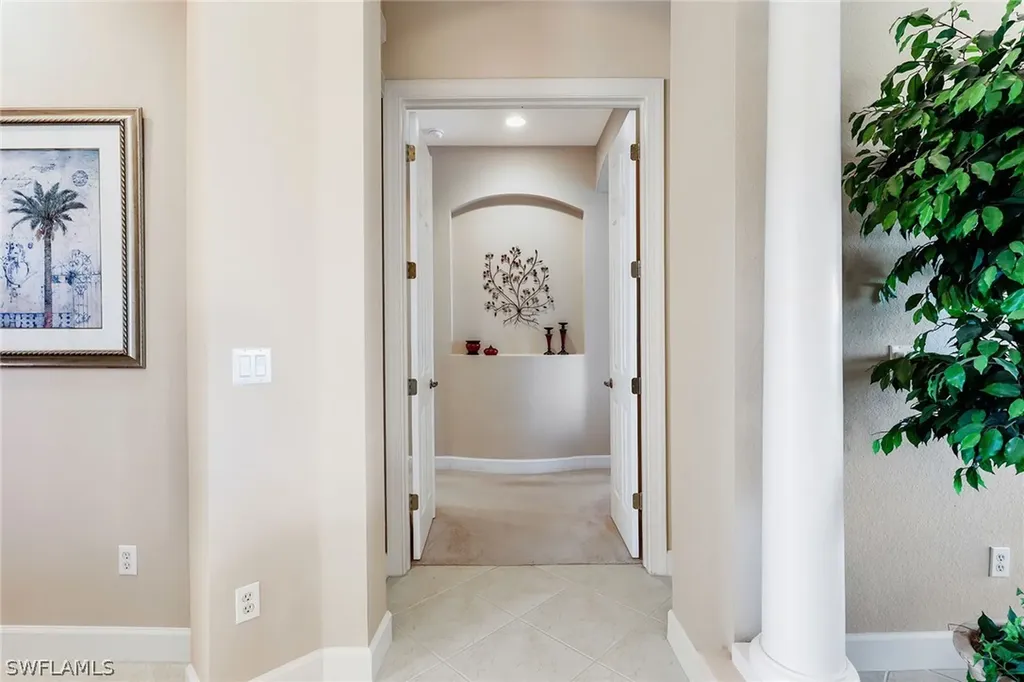 9016 Maverick Court Naples FL 34113