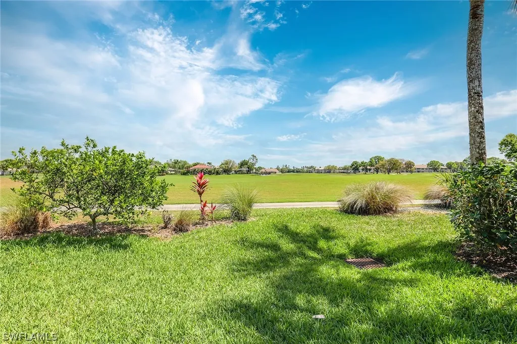 9016 Maverick Court Naples FL 34113