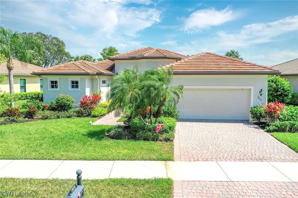 9016 Maverick Court Naples FL 34113